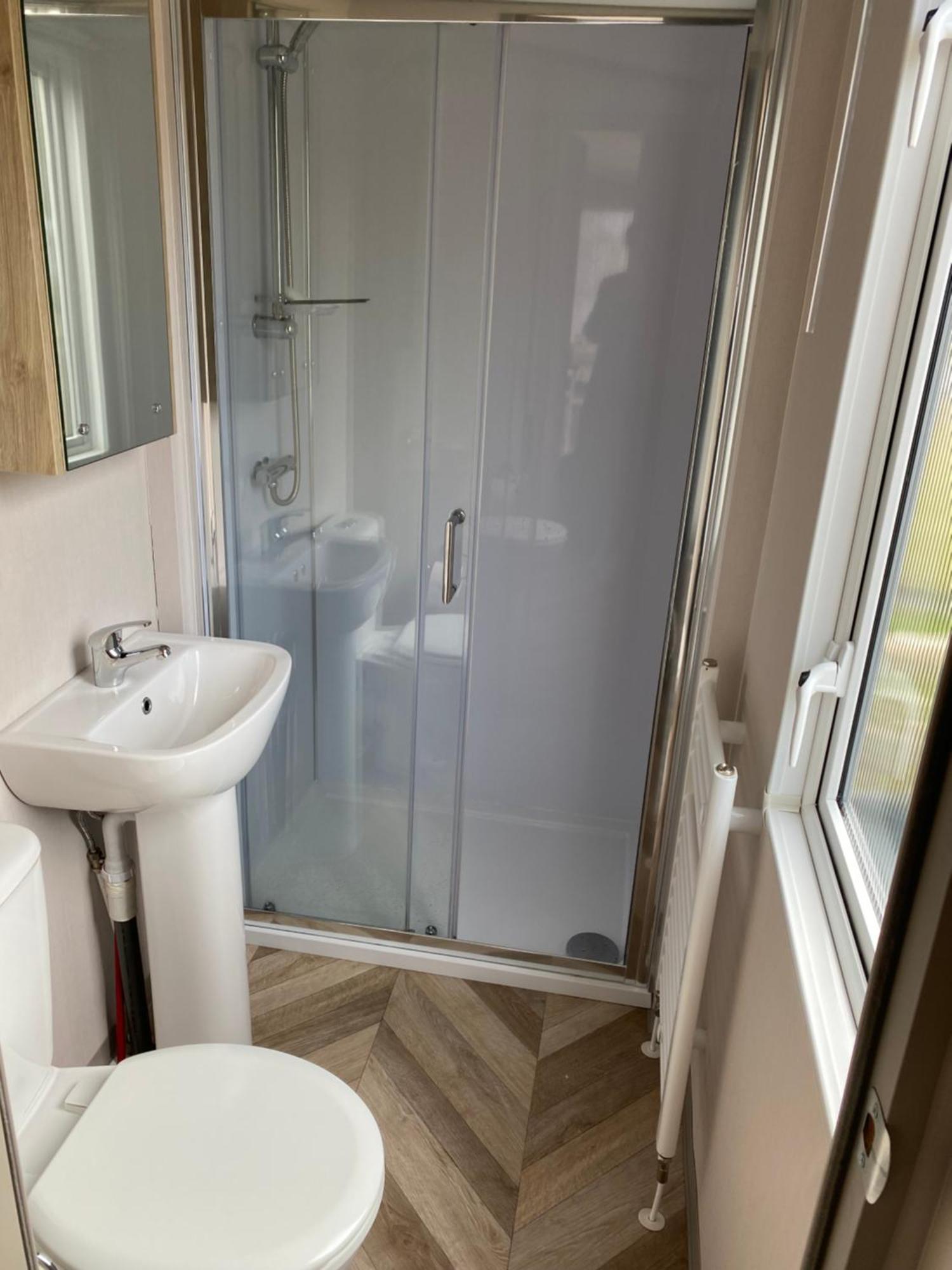 4 Persoons Chalet Hz 21 เลาเวอร์ชูก ภายนอก รูปภาพ